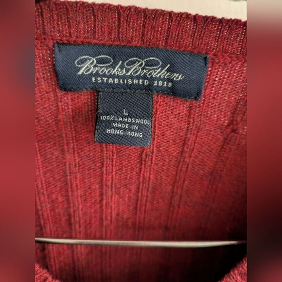BROOKS BROTHERS MENS V-Neck  Lambs WOOL BURGUNDY SWEATER SIZE LARGE - Picture 3 of 5
